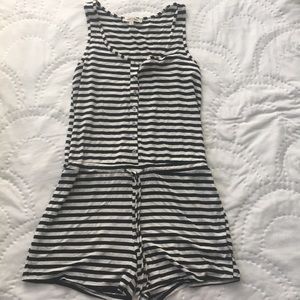 NWOT buddy love stripe romper sz small